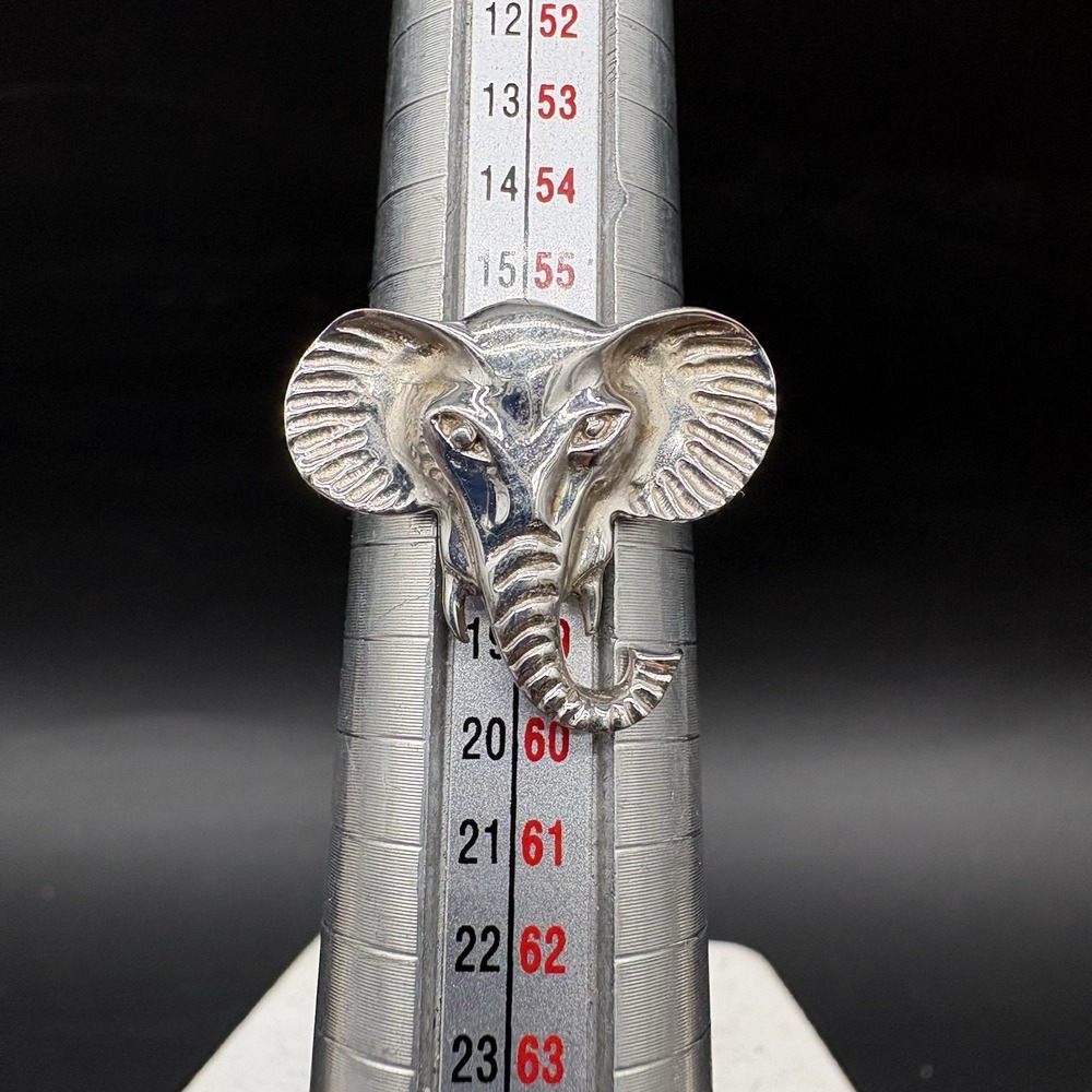 Unbranded Elephant Head Ring Unisex Size 8 Silver Excellent 925 Sterling Thai